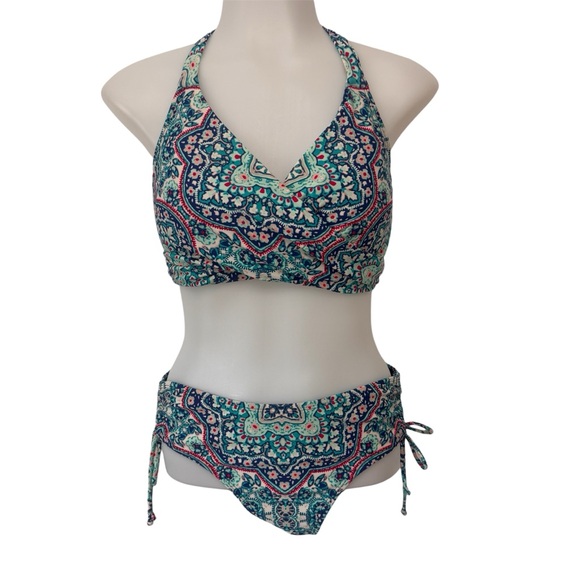 3 Piece Athleta Monaco Bra Cup Wrap Bikini Bottoms and Short Sleeve Rash Guard